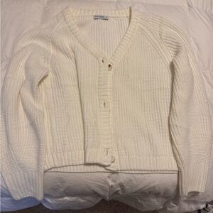 Elegant Cream Knit Cardigan